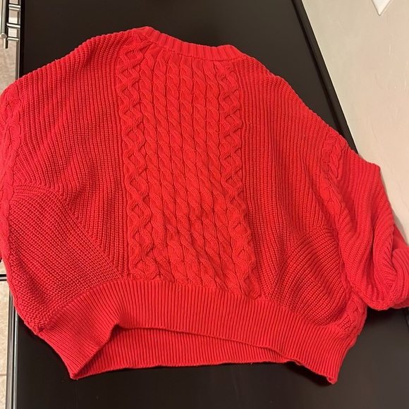 EntireWorld Organic Cotton Cableknit red pullover sweater, slouchy, size Small - Picture 8 of 8